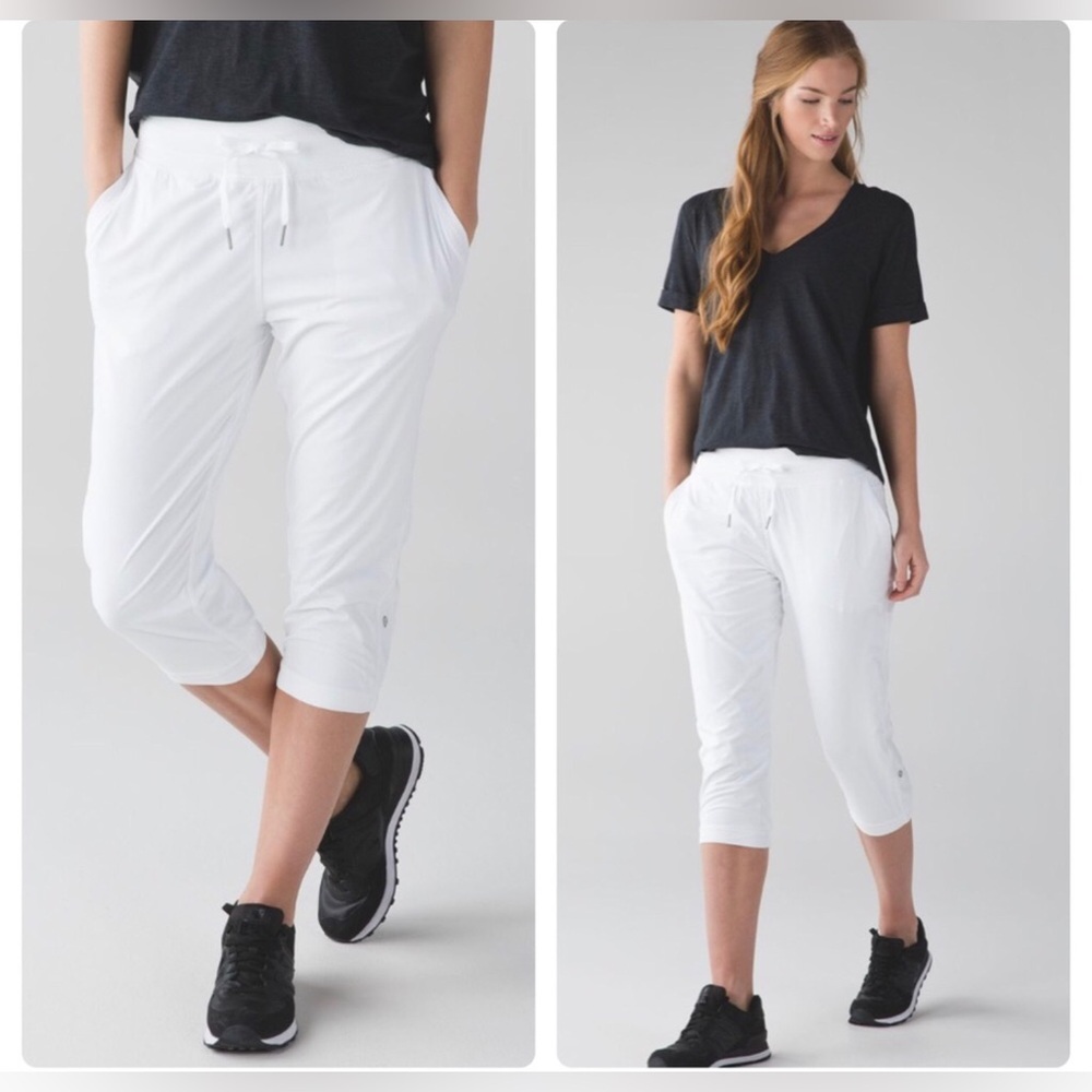 Lululemon Studio Crop Pants White Lined Jogger Track Pant Size 2